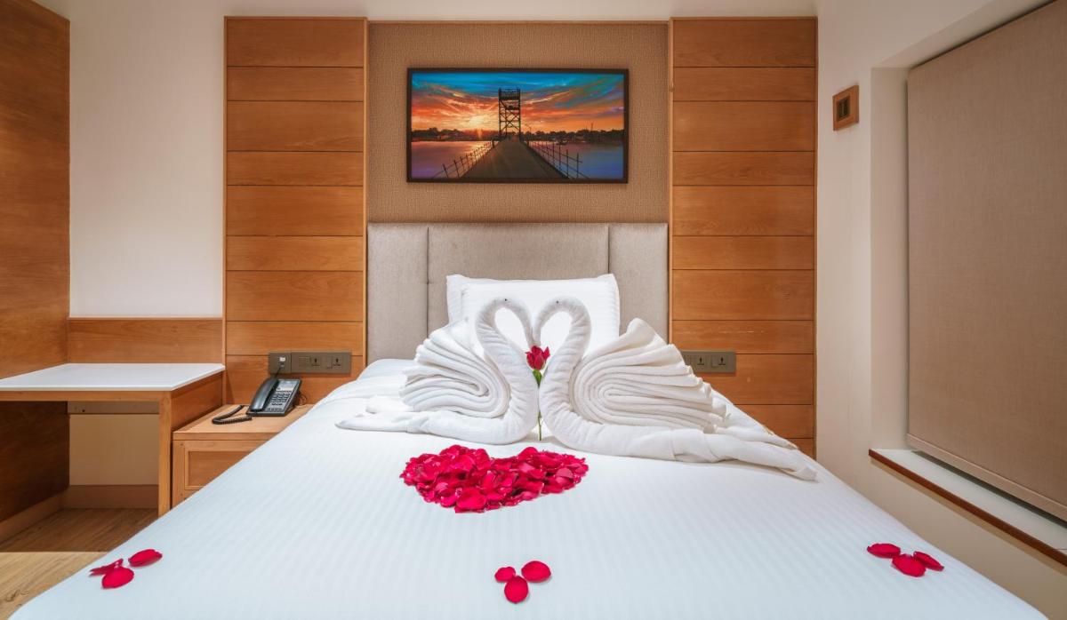 Townbridge Hotels & Suites - Hizvo