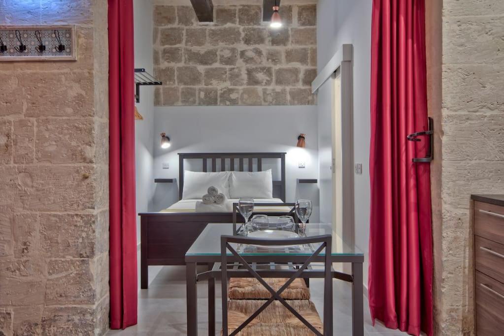 Vallettastay Old Lodge Apartment 2 - Housity
