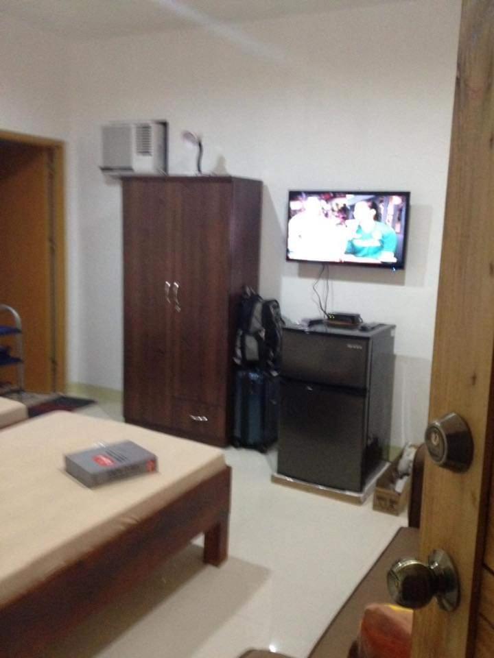Pingarons Apartelle - Housity