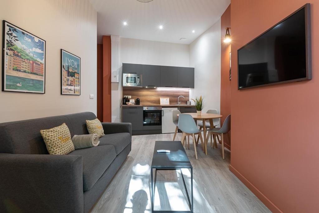 Appart T2 Voltaire - chambre séparée - Part Dieu - Housity