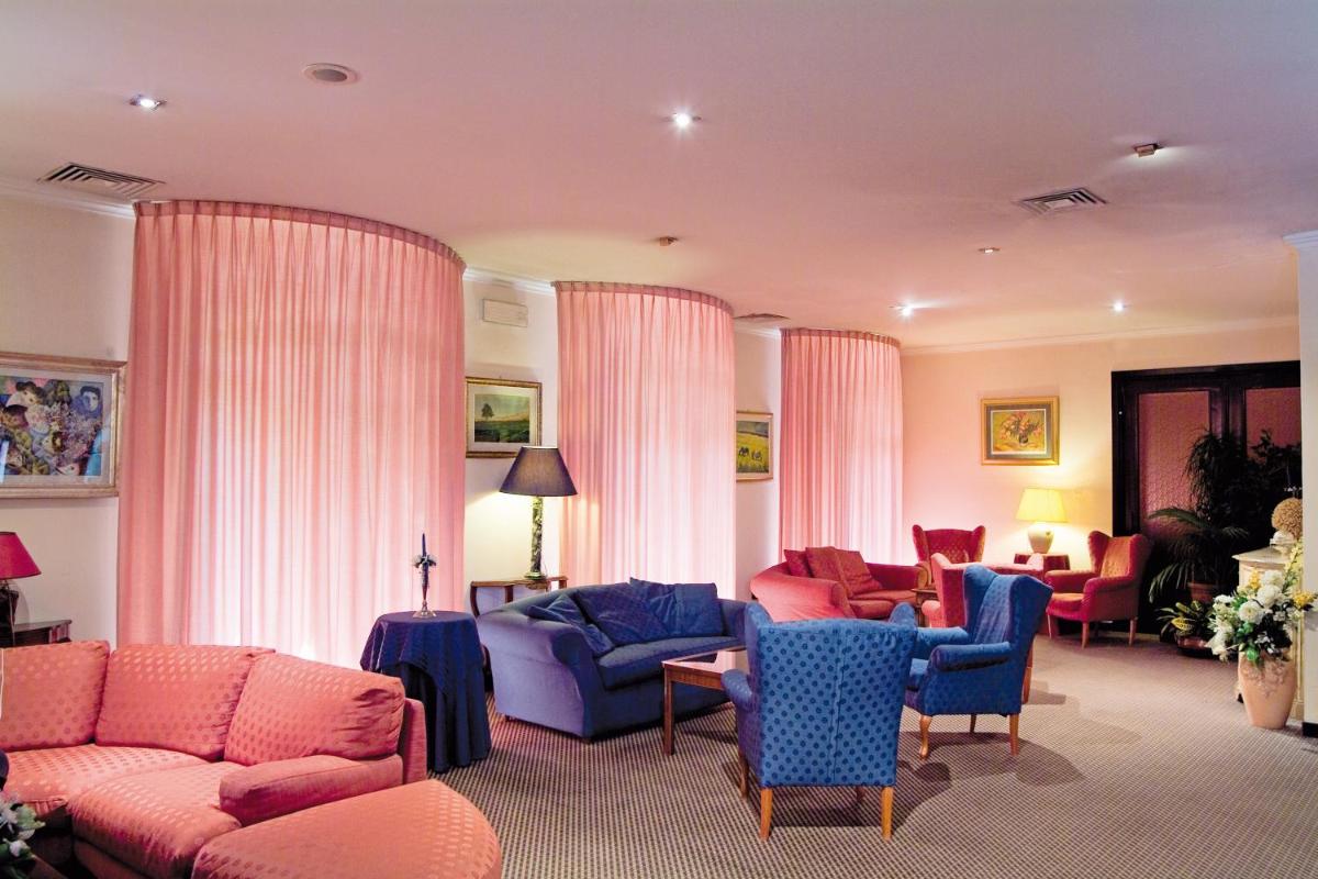Suitetrails - Balletti Palace Hotel