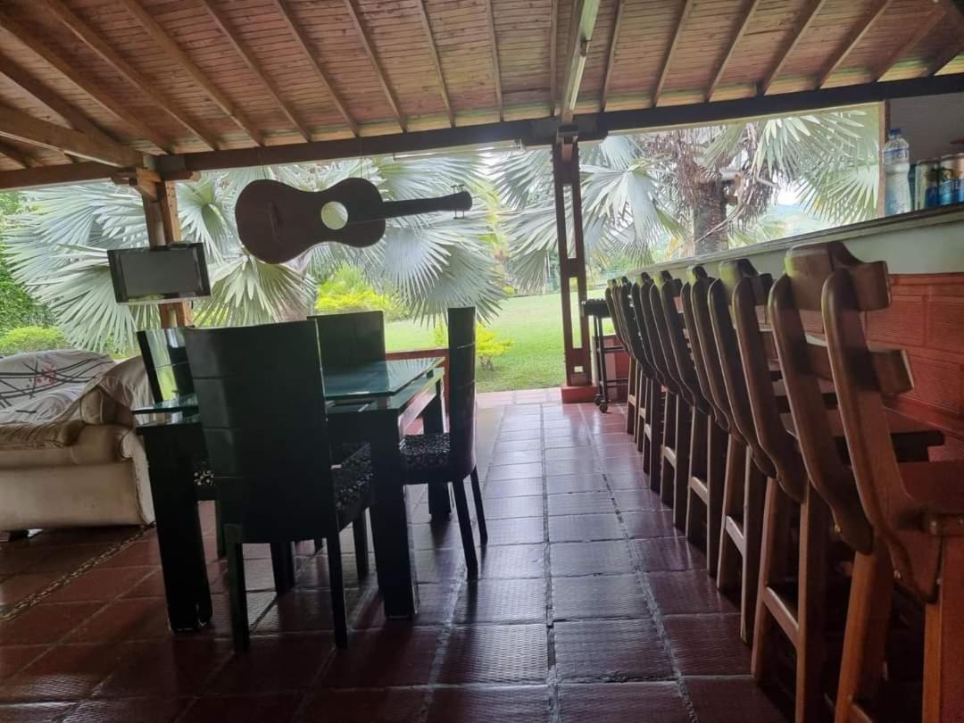 Renta de hermosa finca - Housity