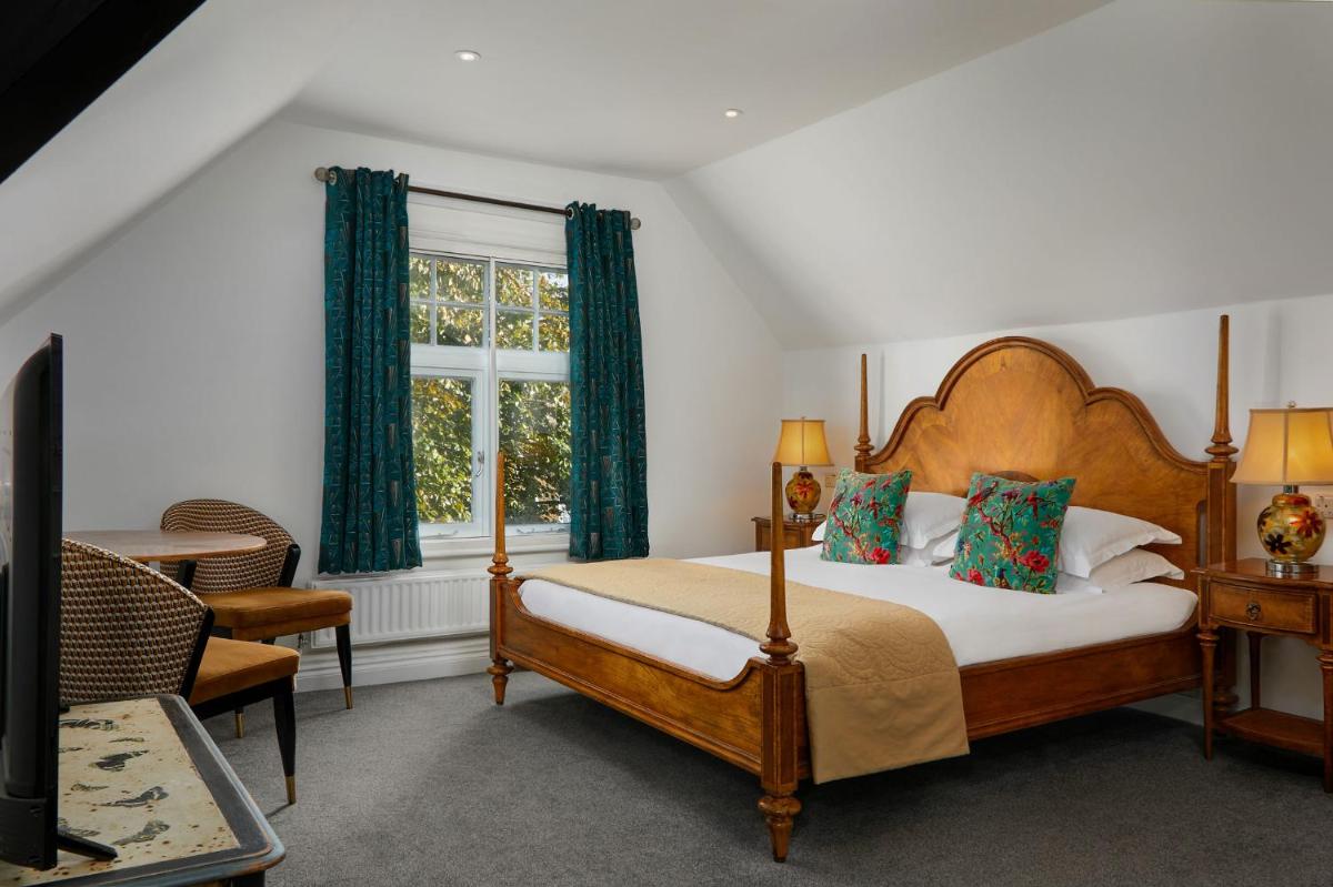 The Royal Adelaide Hotel - Housity
