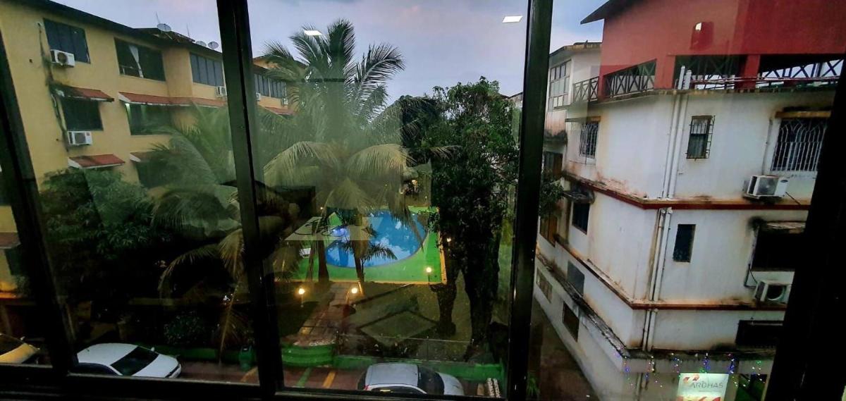 Classic Room With Pool Near Vagator Beach - Housity