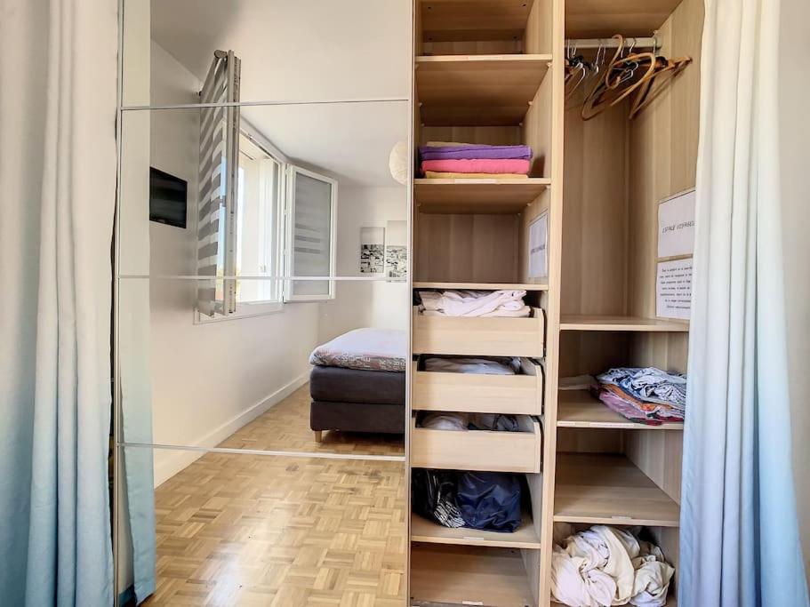 Appart Crystal Lyon Caluire et parkings - Housity
