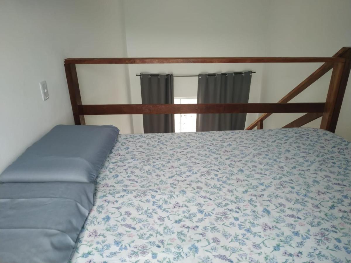 Loft/APTO em Praia da Pinheira - Housity