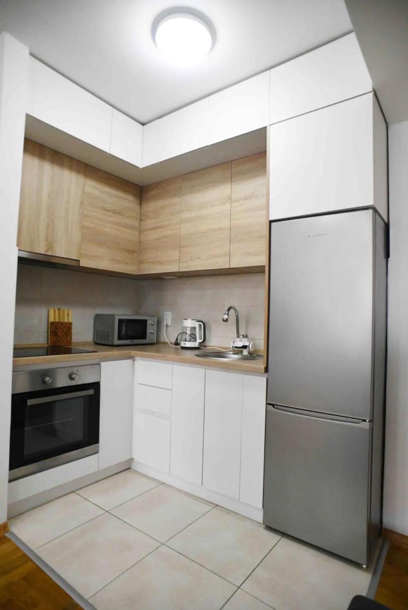 Modern & Cozy near City Center with Balcony, free Parking and coffee - Housity