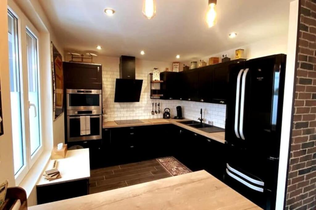 La Maison Sous Charmois - Housity