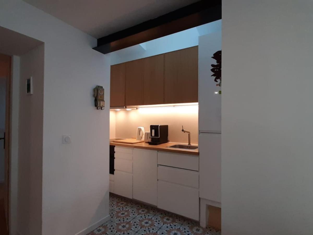 Appartement cosy à Biarritz, proche des Halles et plages, idéal pour 2 avec wifi inclus - FR-1-239-853 - Hizvo