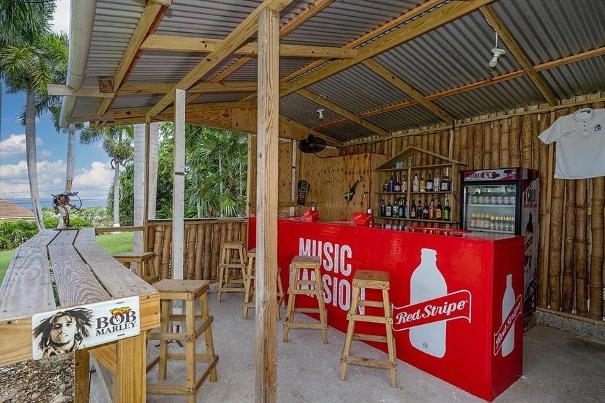Music Mansion - Housity