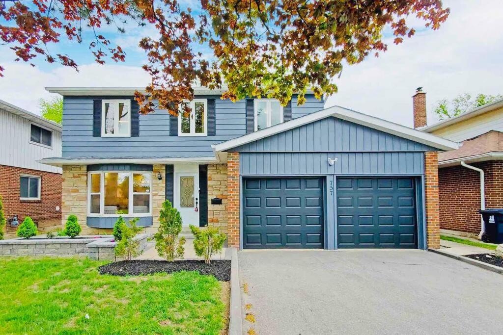 Elegant New Reno Sweet Home - Housity