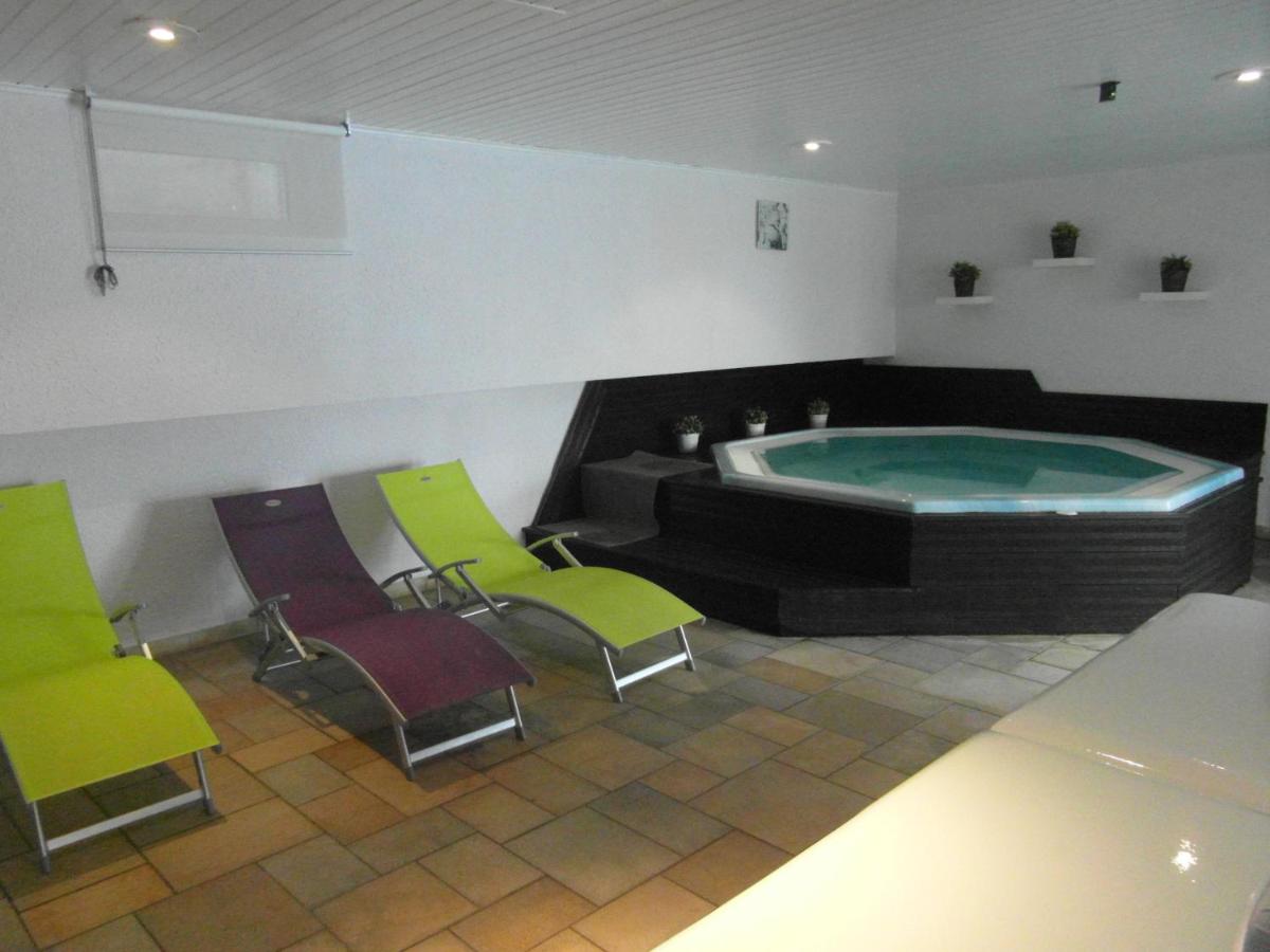 Spa Hôtel Restaurant Au Lion d'Or - Housity