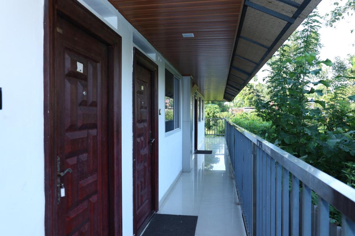 Airport Cochin Grand Residency , NEDUMBASSERY - Housity