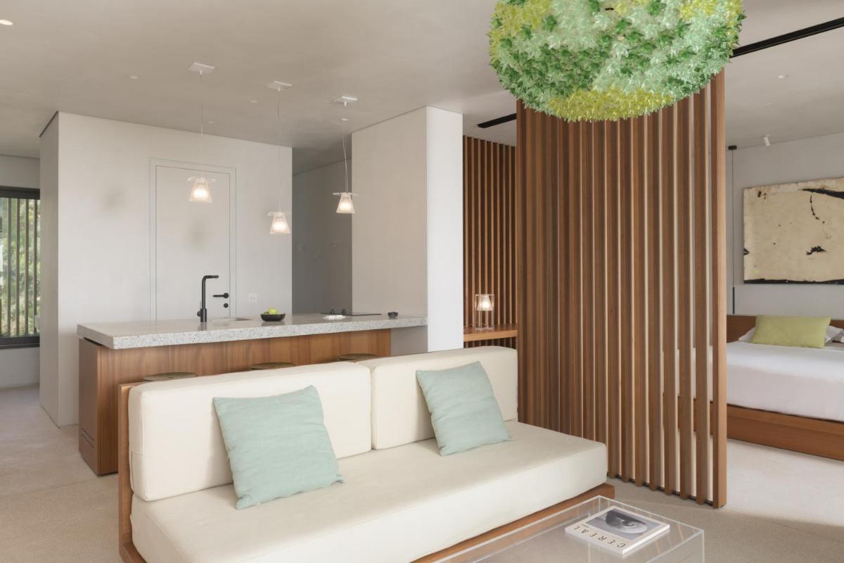 Suitetrails - Ilya Botanic Suites