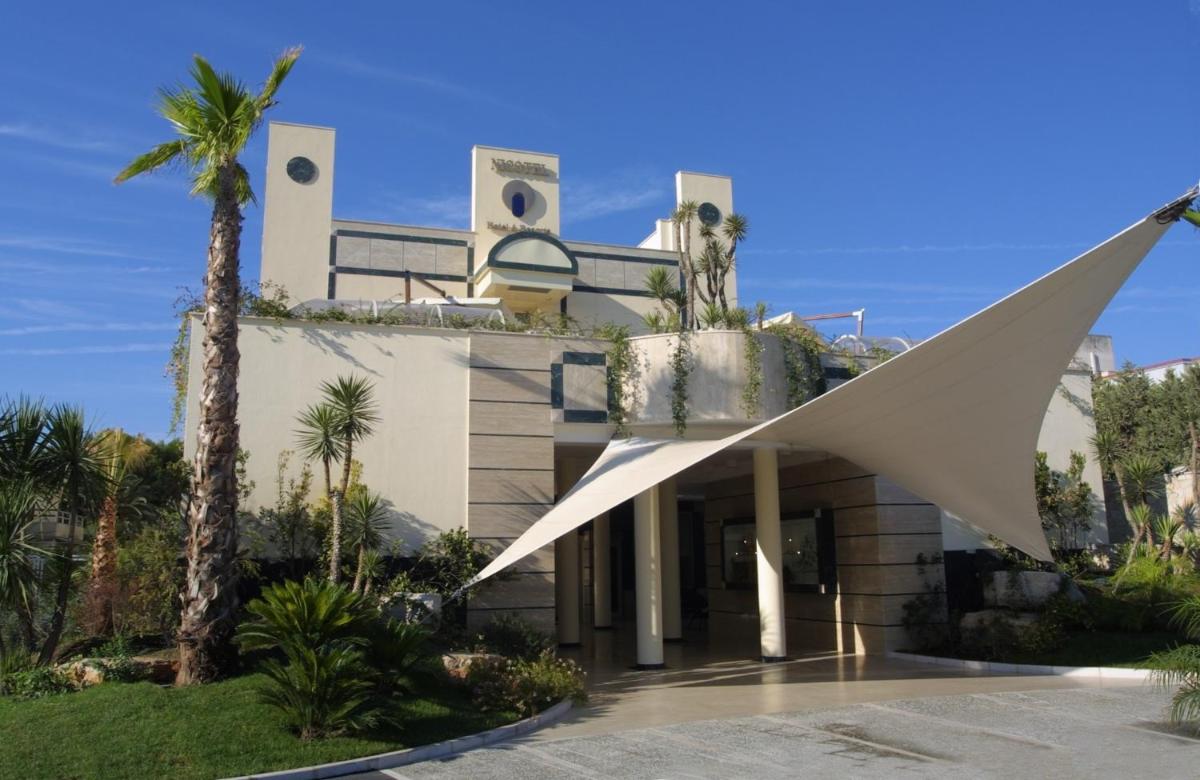 Nicotel Barletta - Housity
