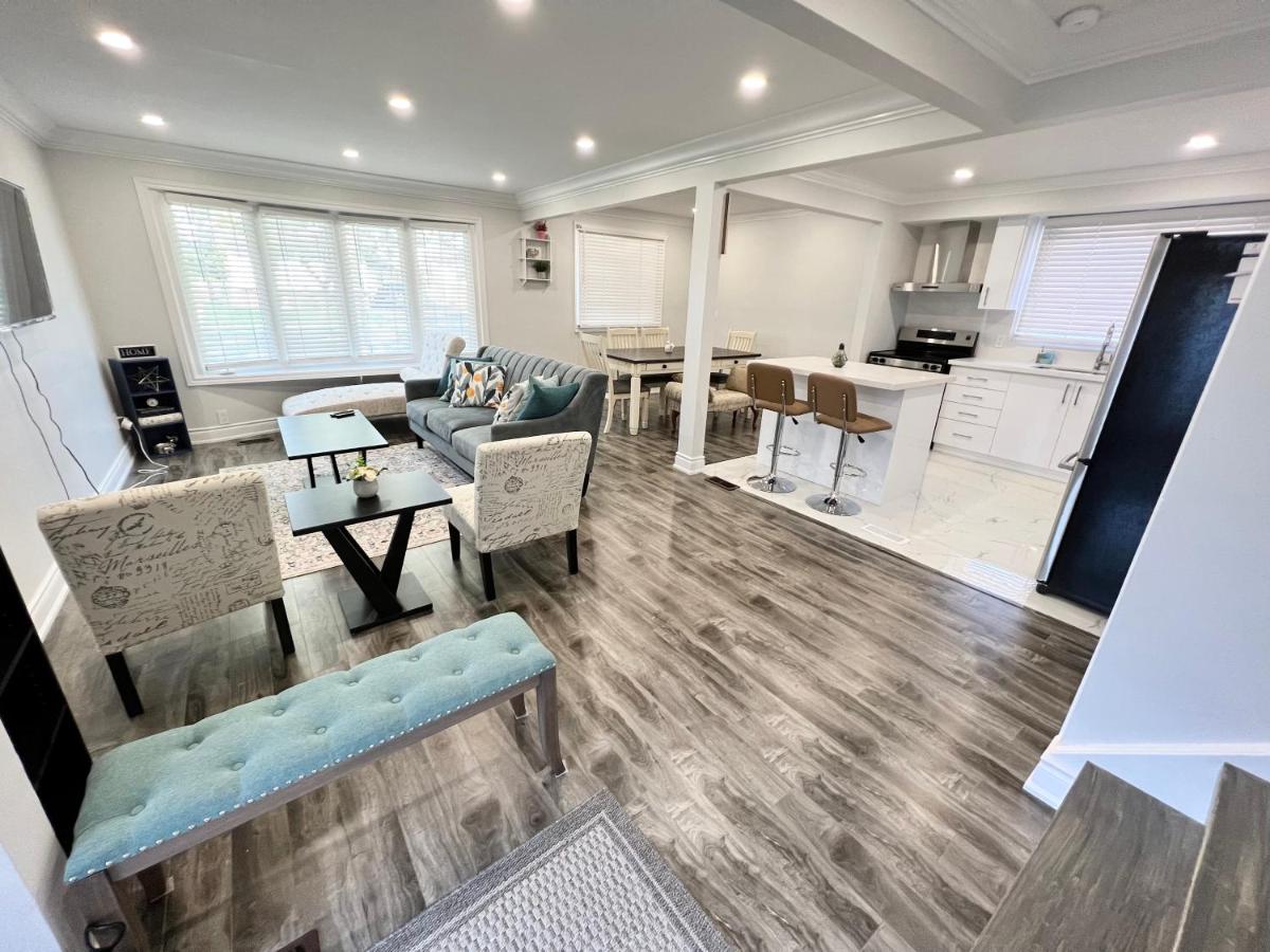 Suitetrails - Beautiful updated Luxurious Bungalow near falls and Marineland