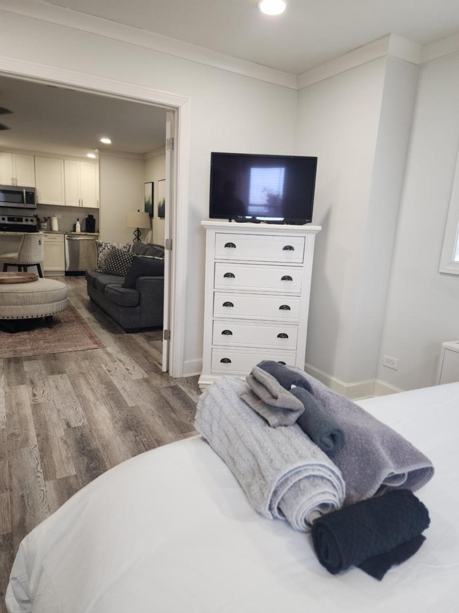 Cozy Downtown Atlanta Condo - Housity
