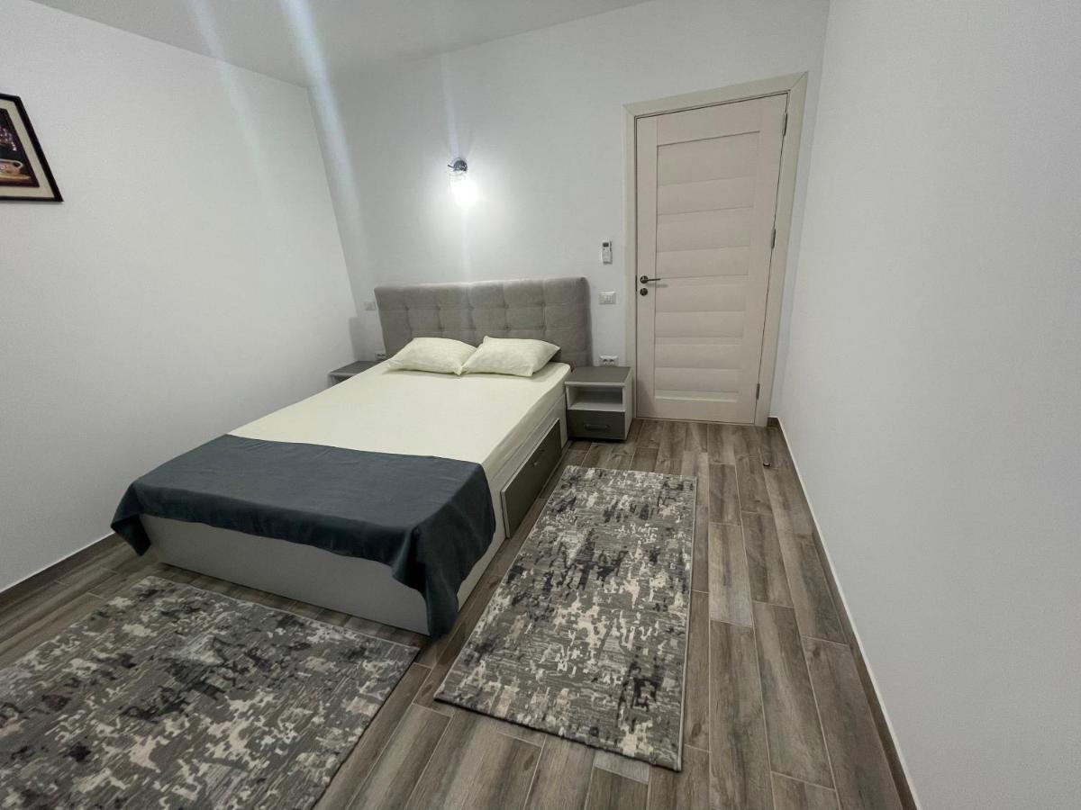 Pensiunea Giulia - Housity