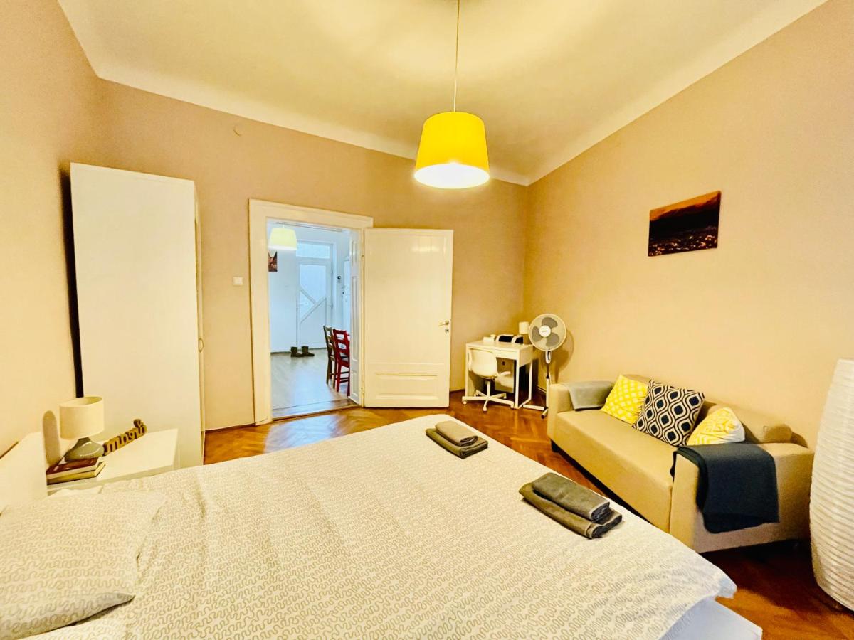 FLH - Apartament 2 camere Ocnei - Housity