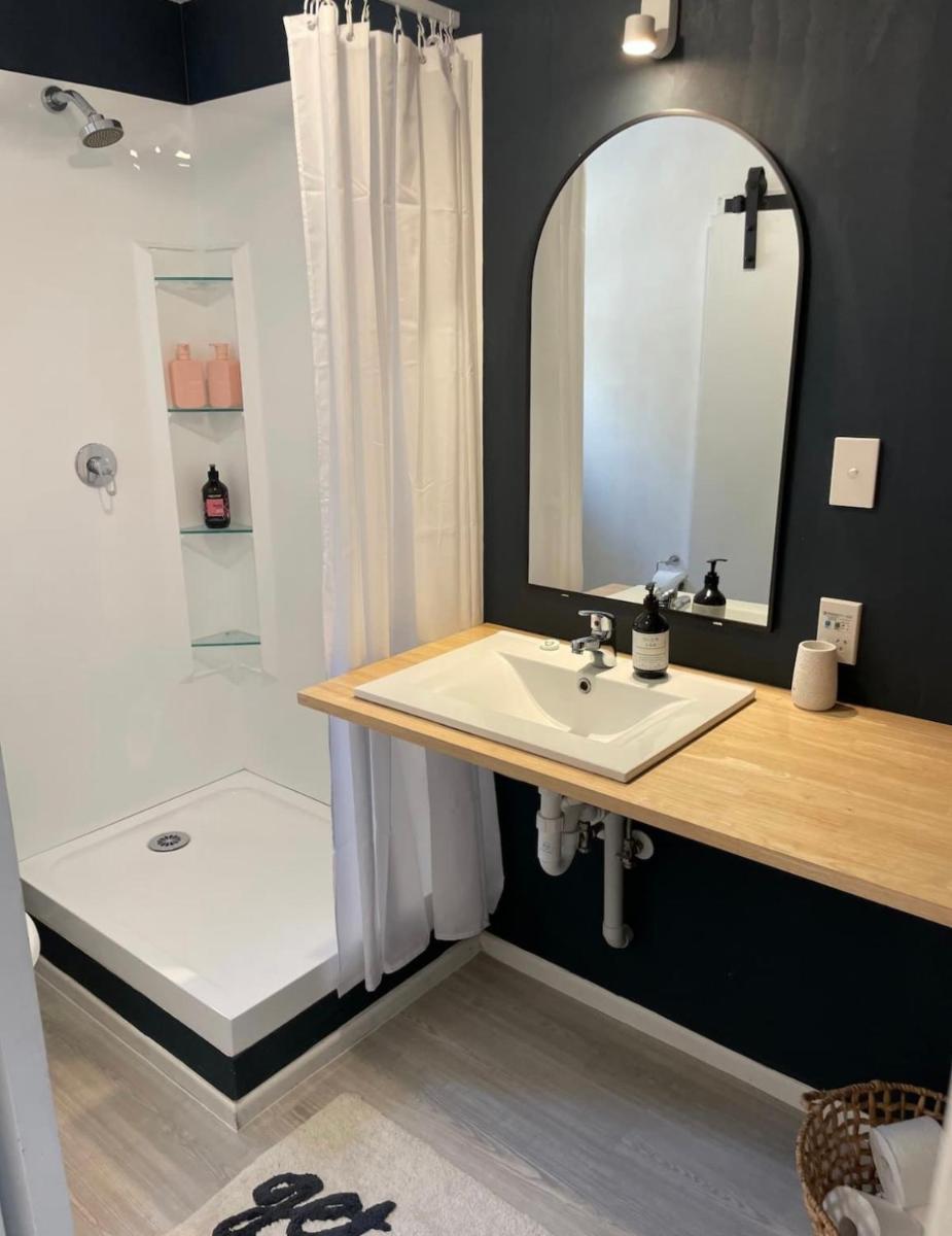 The Mount Beach Villa - Housity