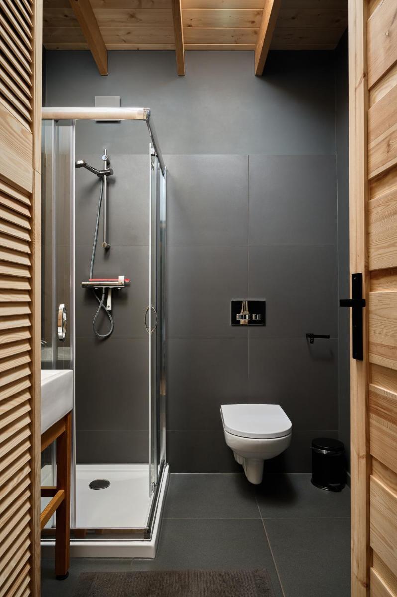 Baza UDana - Housity