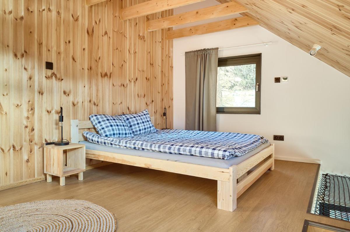 Baza UDana - Housity