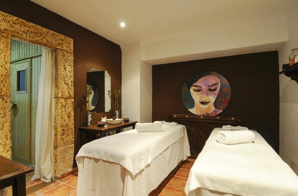 Spa o instalaciones de bienestar en Hotel GHM Monachil