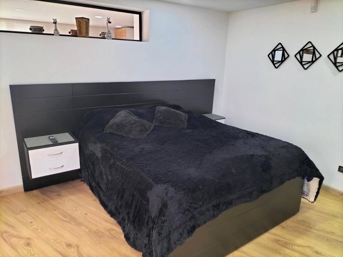 Hermoso apartamento con vista al lago - Housity