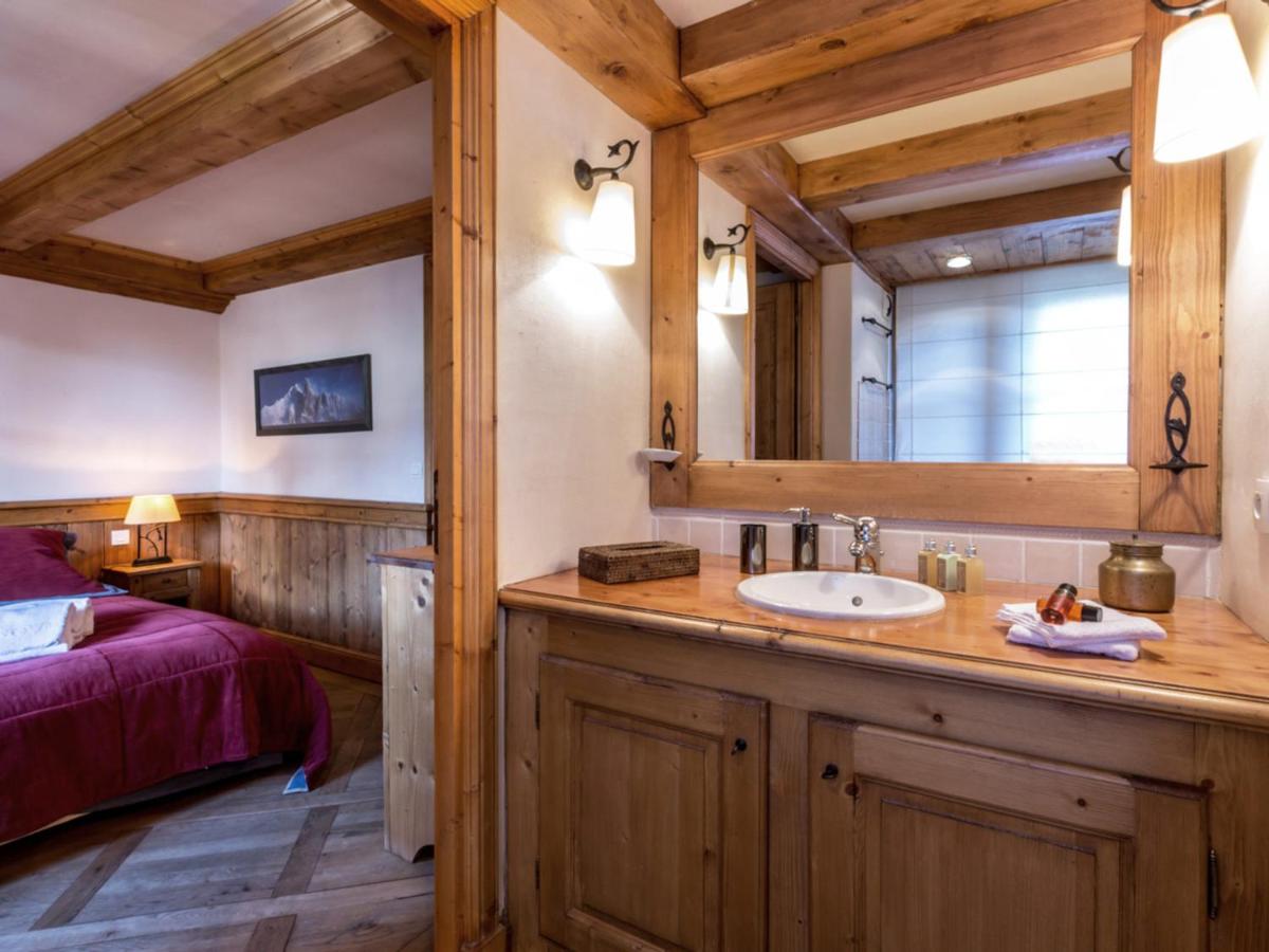 Appartement de standing avec cheminée, 4 chambres, garage et WIFI, Val-d'Isère - FR-1-694-25 - Housity