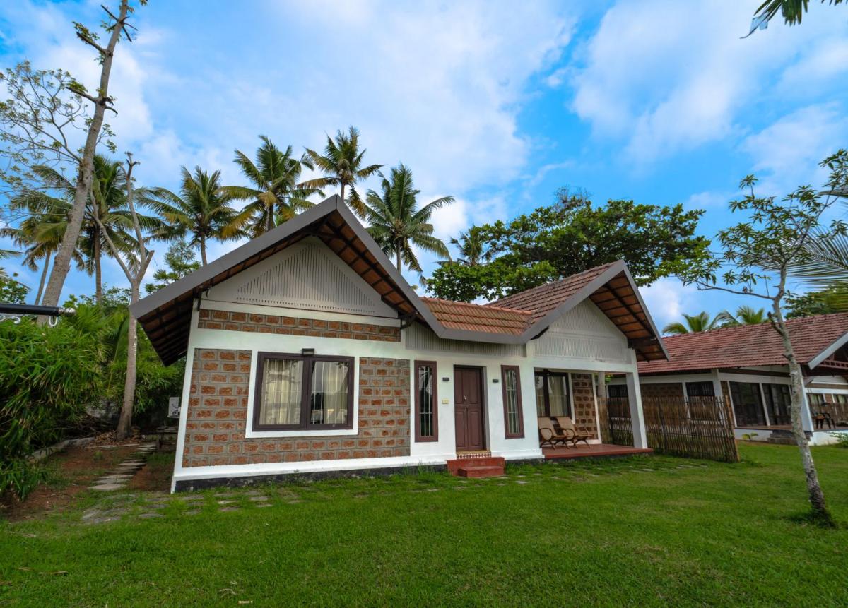 Ekantha Ala - Housity