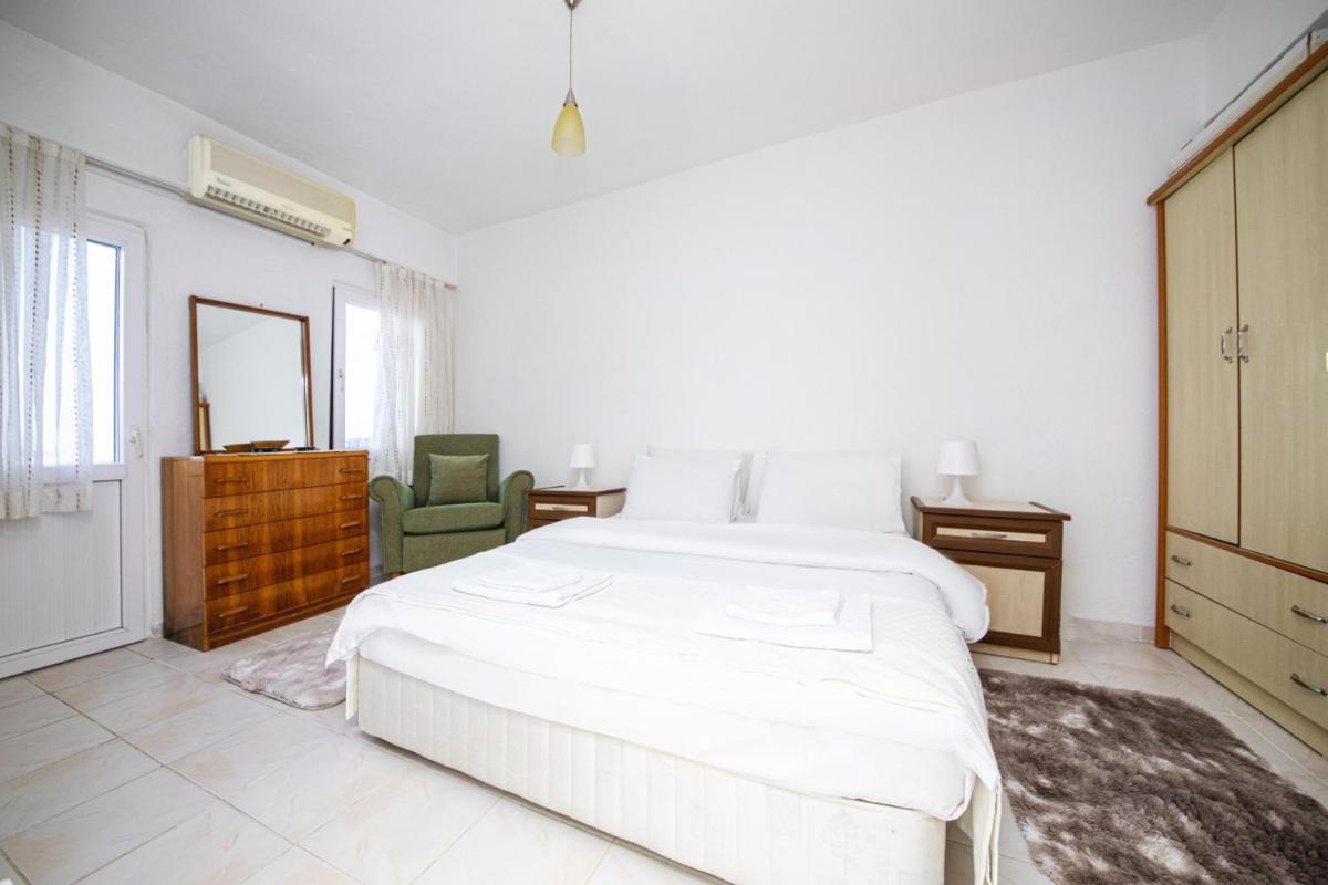House with Invigorating View in Bodrum - Housity