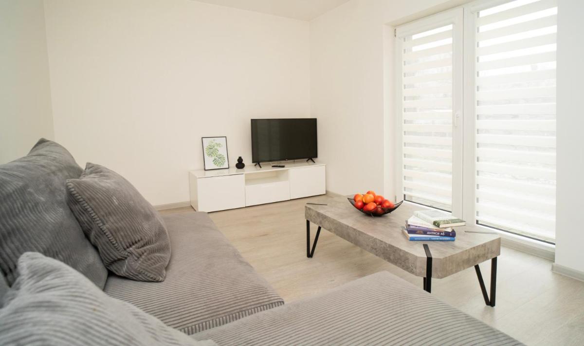 The Private Garden House - Housity