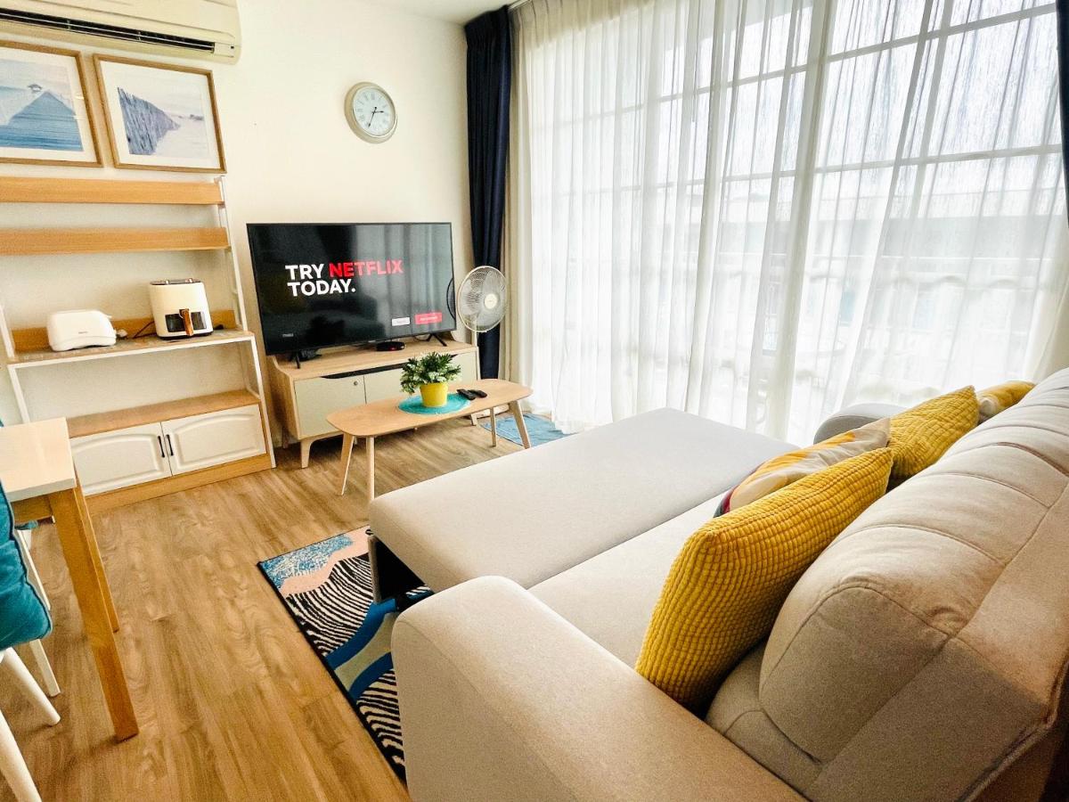 Summer Huahin712,Side sea view,Near Beach&Cicada,Beautiful Swimming pool - Housity