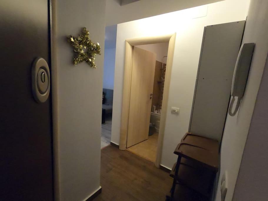 Garsoniera cu balcon - Housity