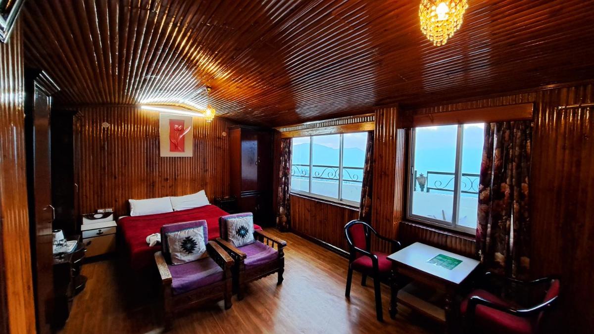 Yuma D Homestay - Housity