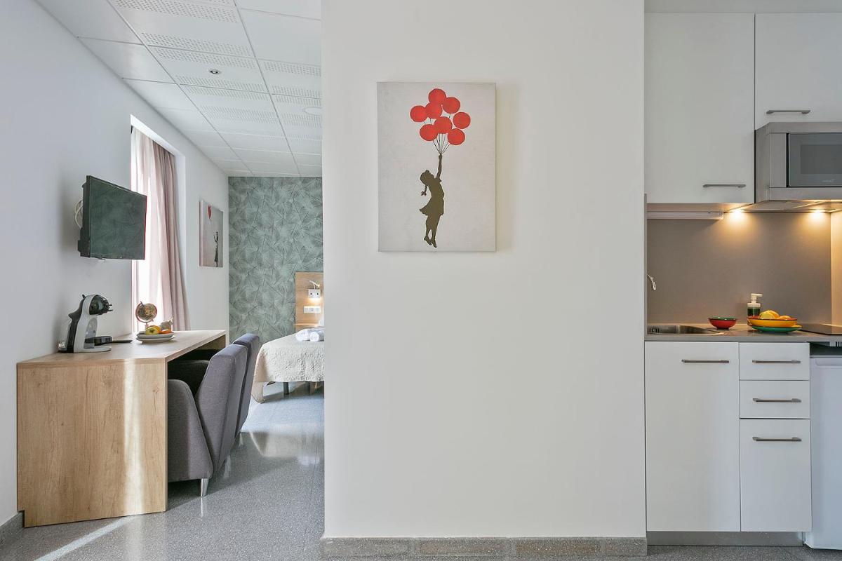 Les Begues Apartments - Housity