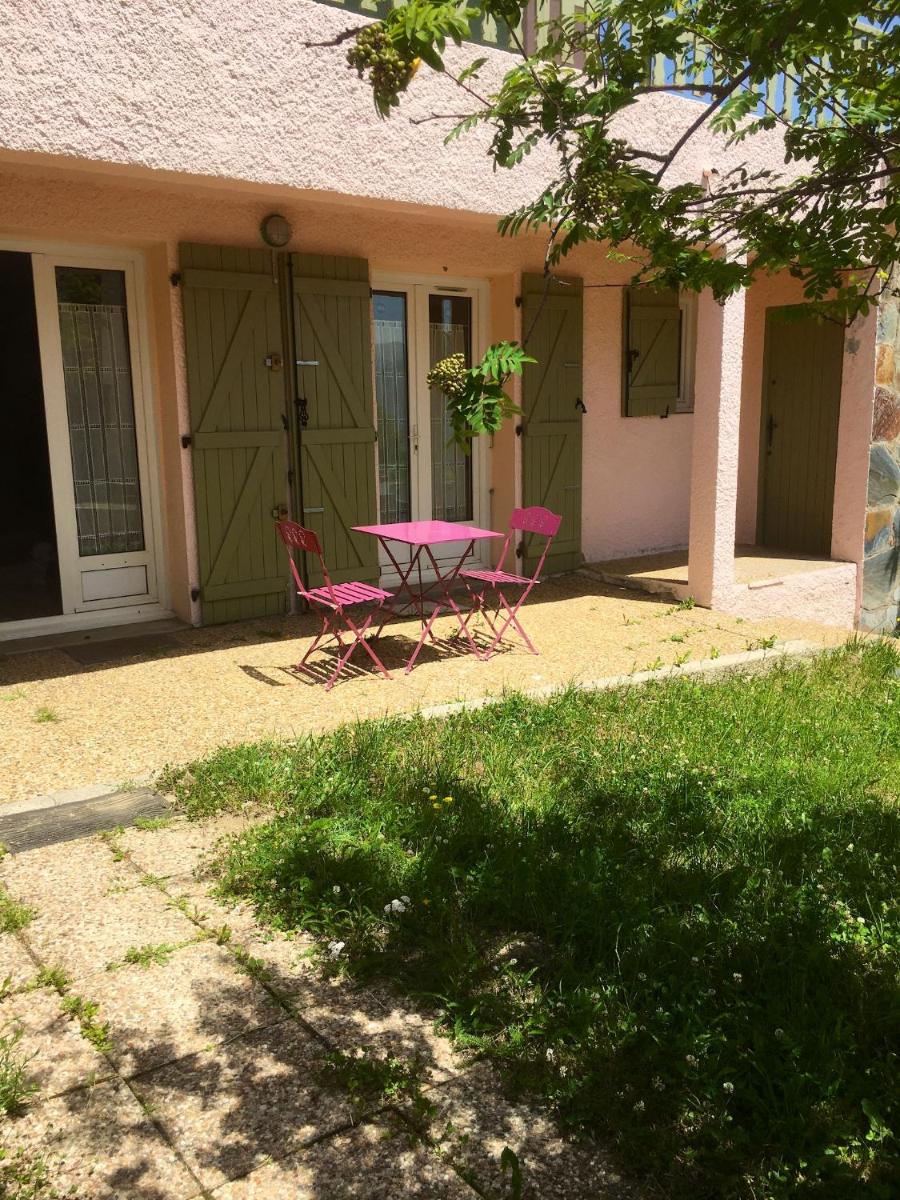 Appartement de 3 chambres avec jardin clos a Font Romeu Odeillo Via a 2 km des pistes - Housity