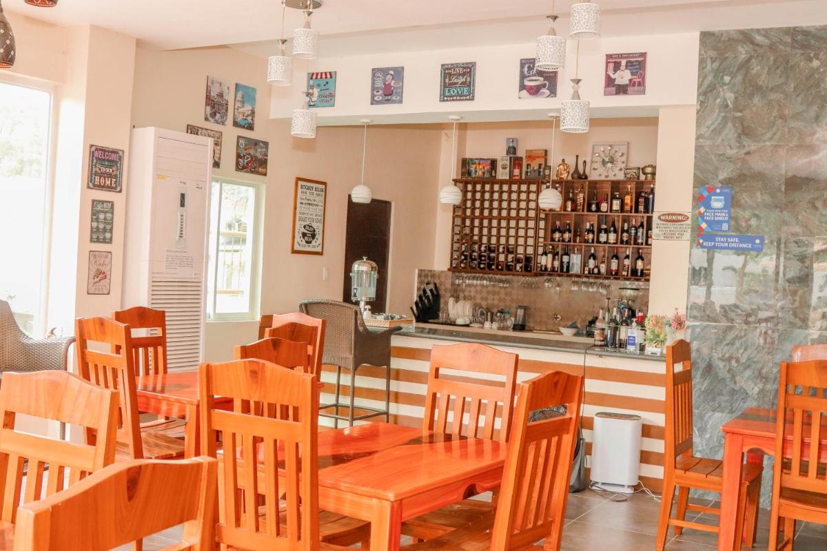 JJS Hotel and Resort - Housity