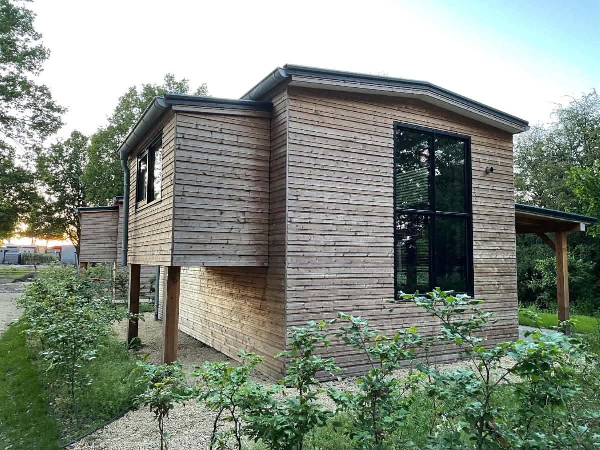Tiny House am Veluwemeer im Europarcs Bad Hoophuizen - Housity