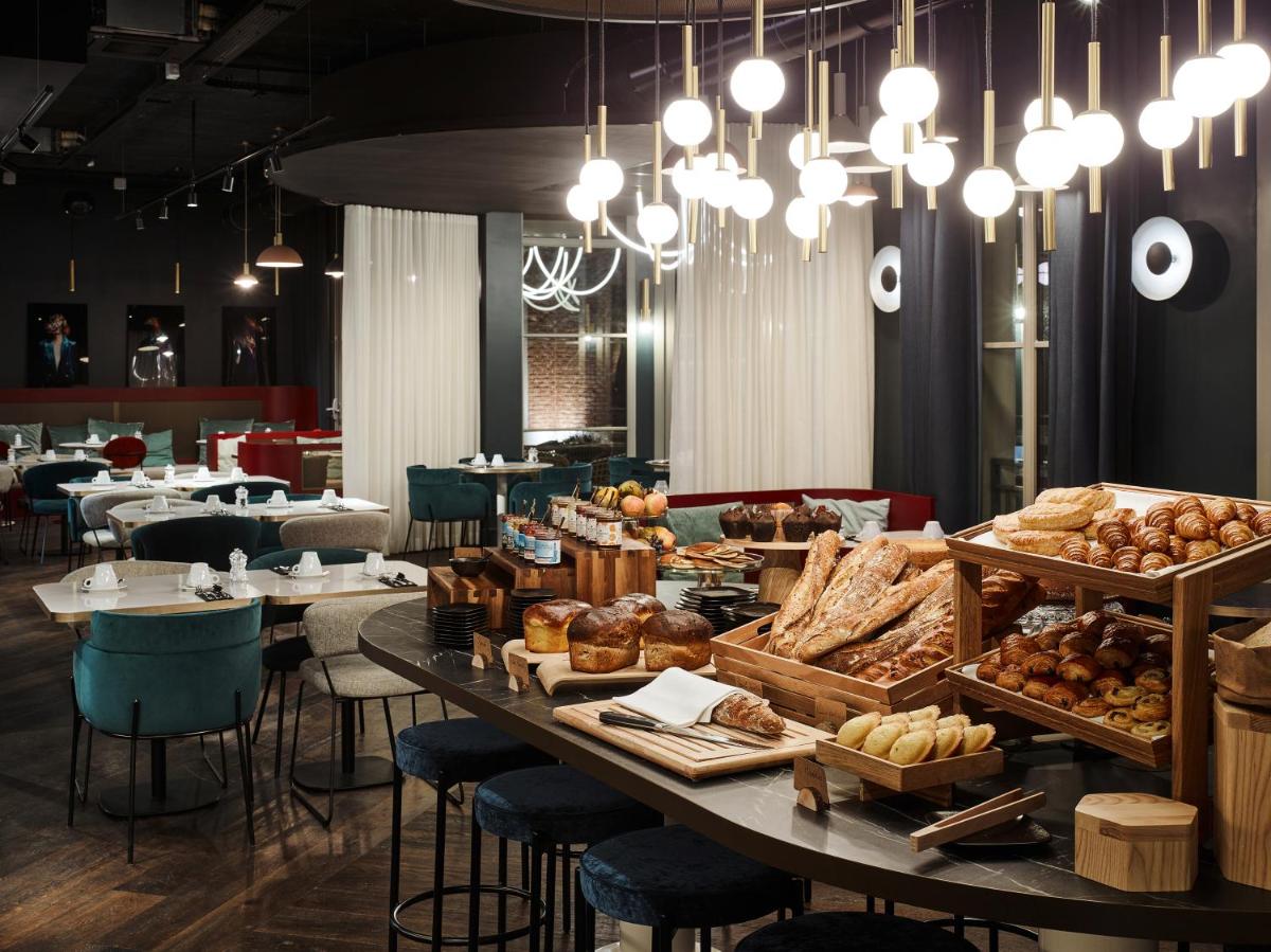 Nourriture dans l'hôtel ou à proximité