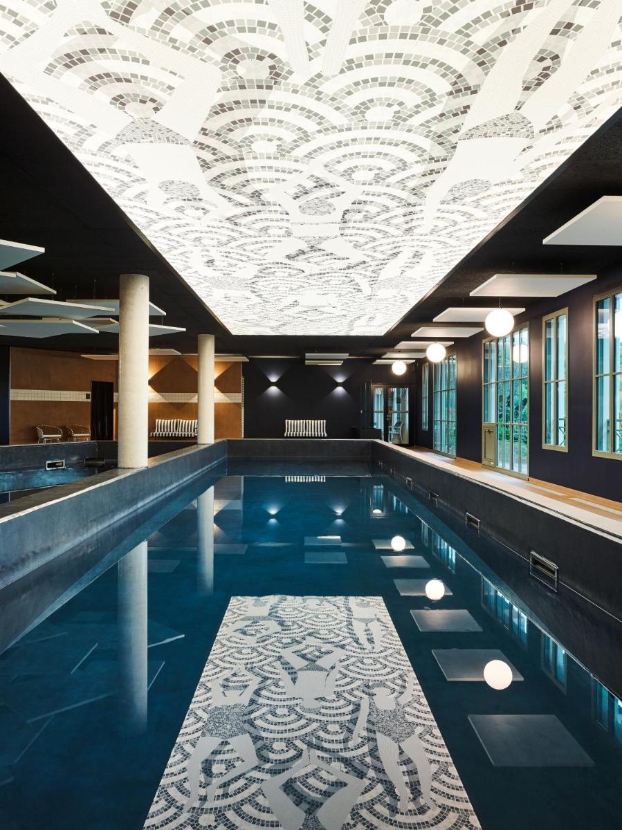 Piscine de l'établissement TRIBE Hôtel Le Touquet ou située à proximité