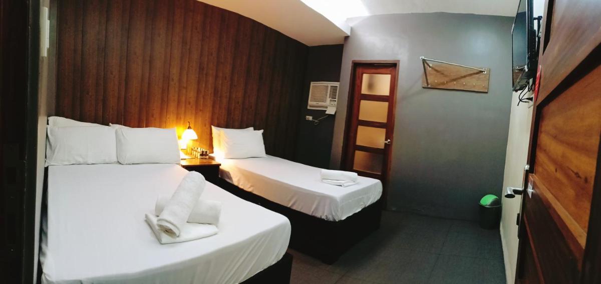 Westgate Hotel - Housity