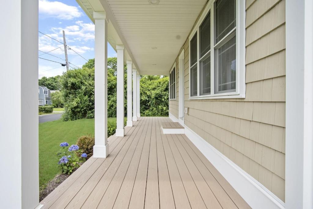 Walk To Beach 2 Miles from Downtown Newport Great For Families Central AC - Housity