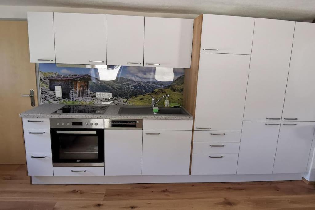 Schöne Wohnung am Bauernhof - Housity