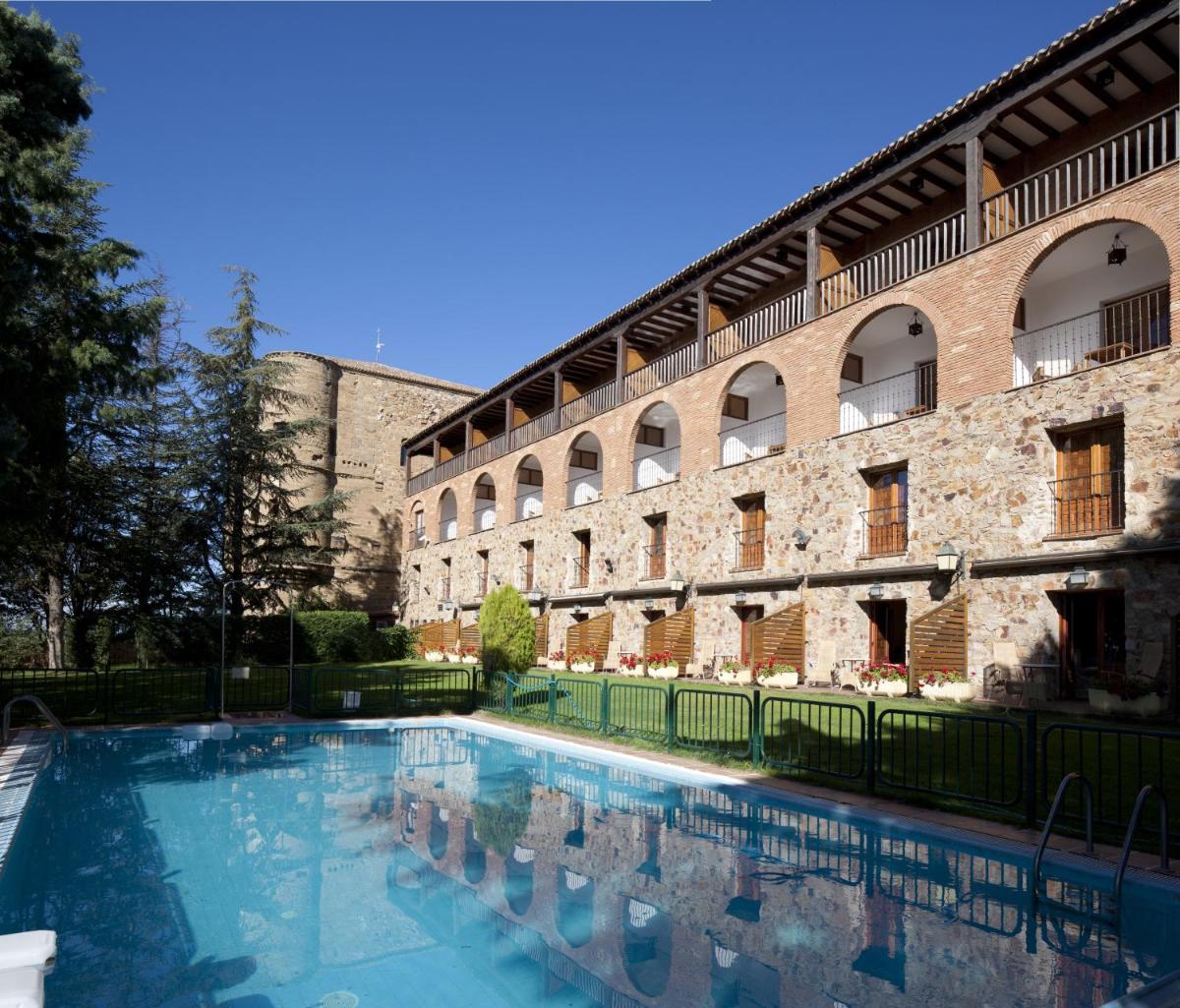Parador de Benavente - Housity