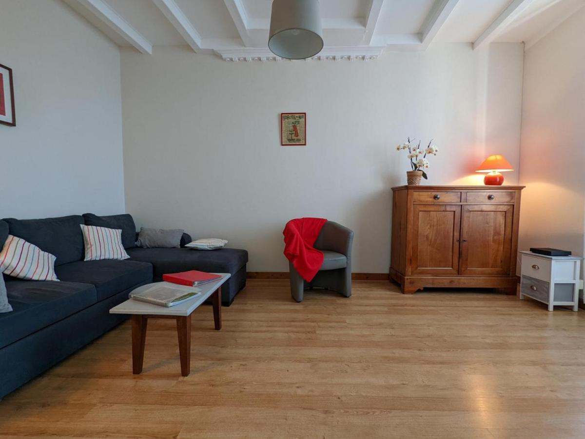 Maison de caractère avec jardin clos, proche commerces et piscine, équipements pour bébé, animaux acceptés - FR-1-653-169 - Housity