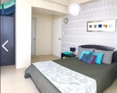Spacious 2BR Centera Mandaluyong Condo Unit - Housity