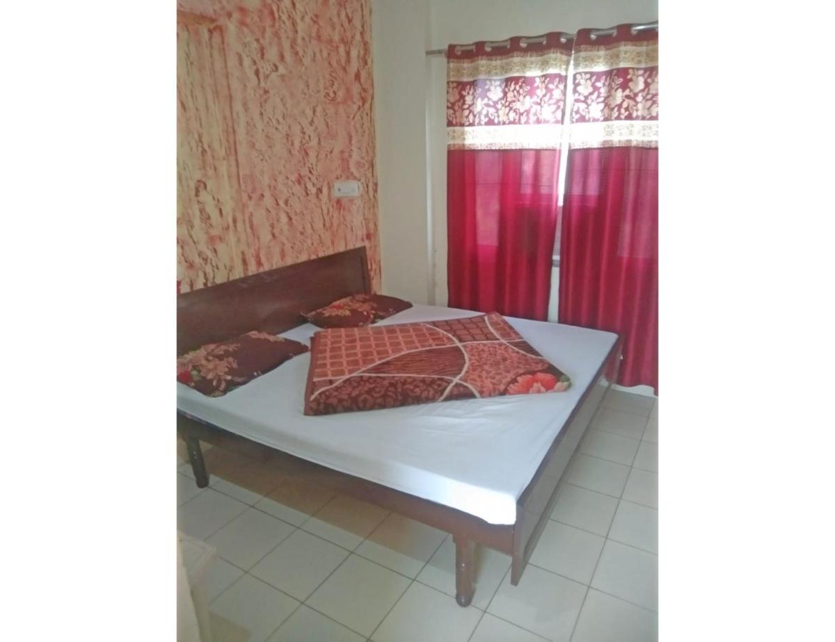 Hotel Landmark Lodge, Jammu - Housity