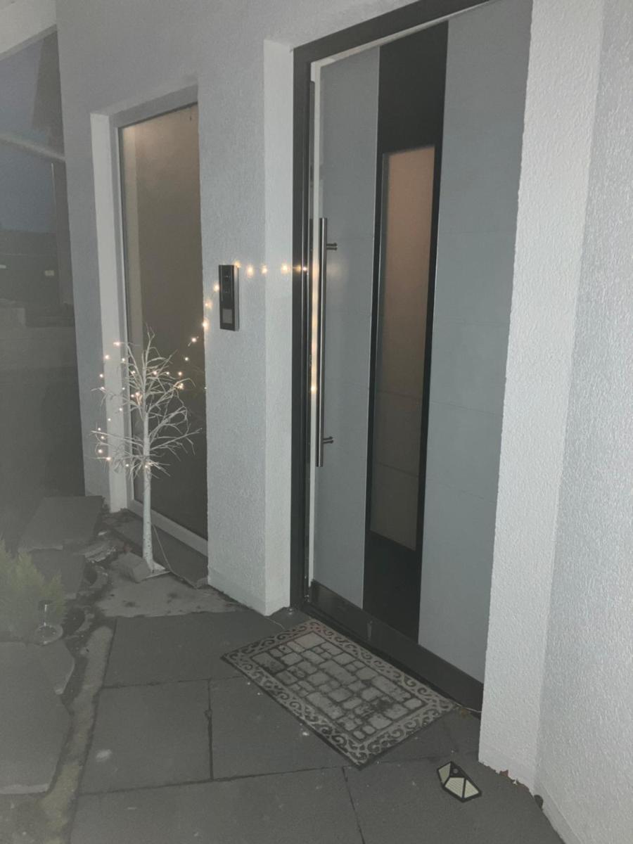 Jeannette - Housity