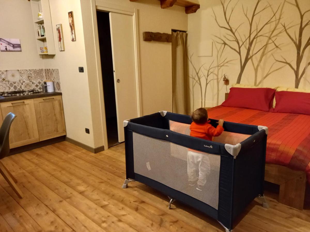 La Fnera - Housity